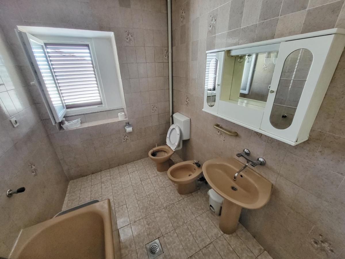 Apartment Maria Ljubač Kültér fotó